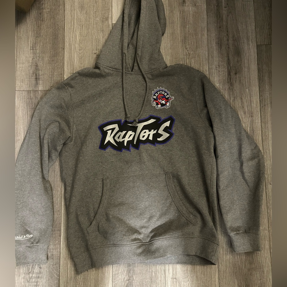 Mitchell & Ness Gray Raptors Hoodie